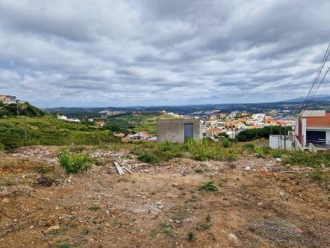 Terreno urbano em Torres Vedras