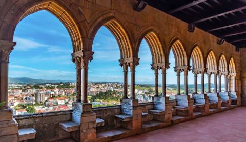 T3 Novo com varanda e garagem bem localizado em Leiria