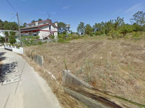 Terreno de 900m² em Arroteia, Souto da Carpalhosa - Excelente Localização!