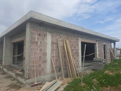 Moradia T3 Moderna a menos de 15 Minutos de Leiria - Em Construção