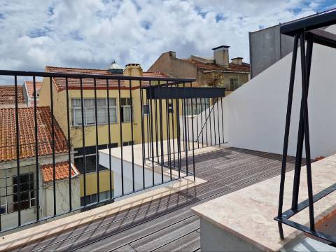Apartamento T3 Duplex na Graça - Junto ao Miradouro da Senhora do Monte