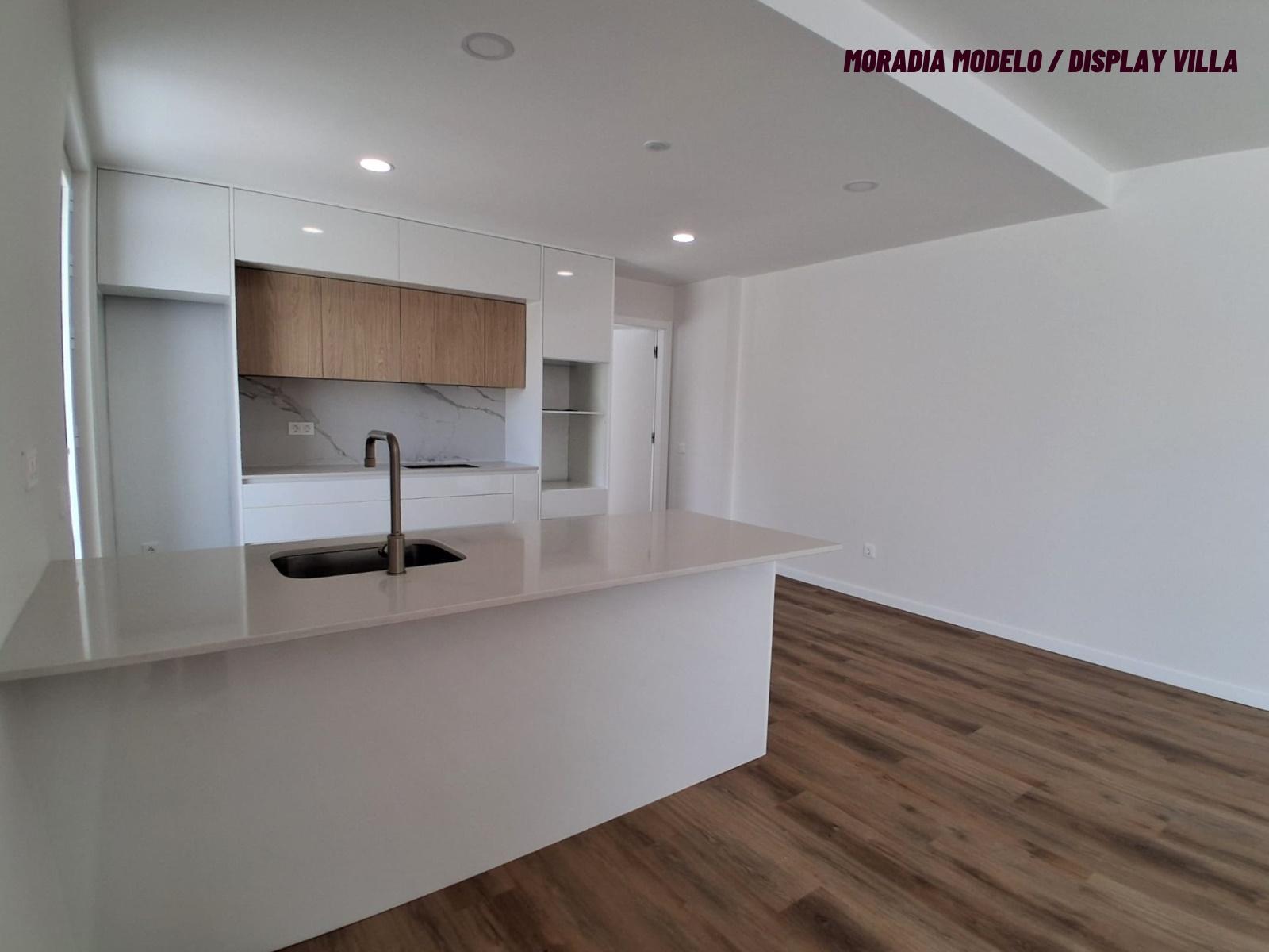 Moradia V4 com piscina perto da Lagoa de Óbidos
