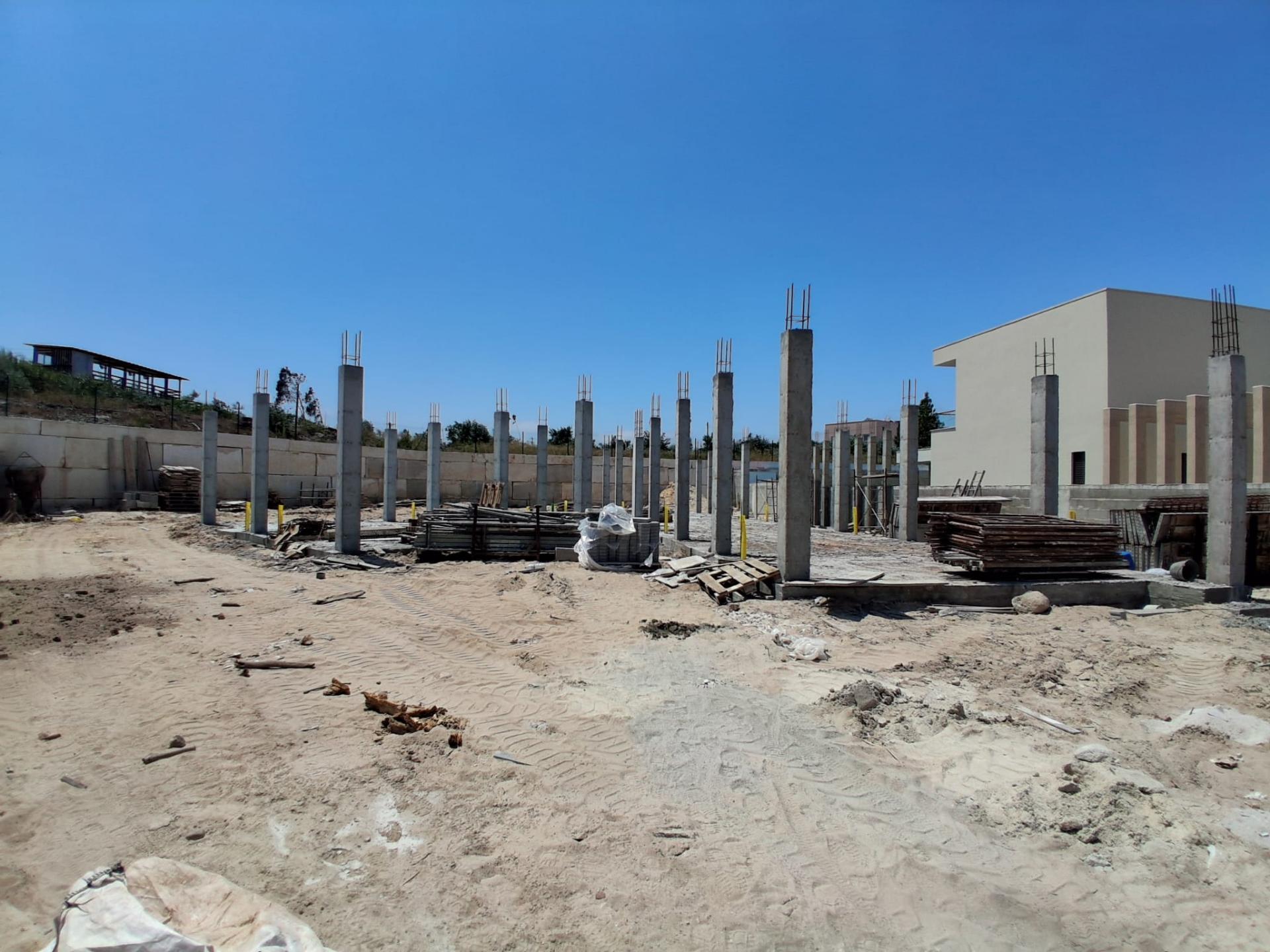 Moradia V4 térrea com piscina em Óbidos