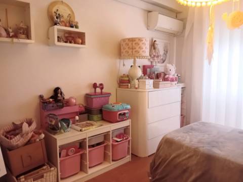 Apartamento T3 no Centro de Ourém com Terraço