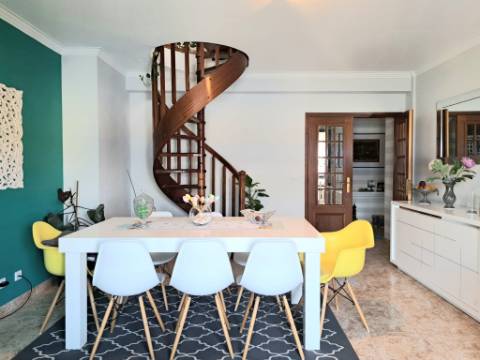 Apartamento Duplex T3 com Garagem | Centro de Ourém