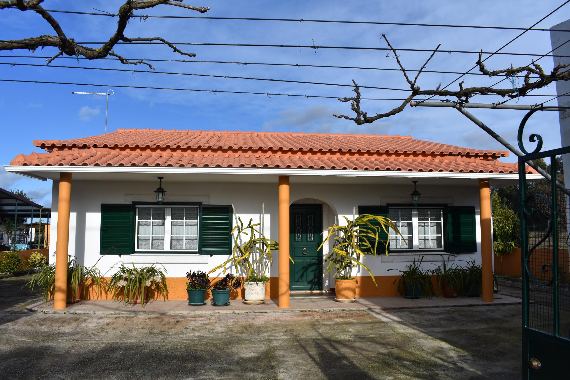 Moradia T3 com terreno