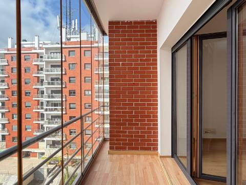Apartamento T3 - Urb. Colinas do Cruzeiro - Excelente oportunidade