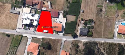 Terreno com projecto