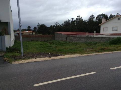 Terreno com projecto