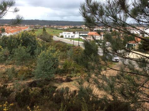 Terreno Exelente para o mercado de apartamentos ou moradias