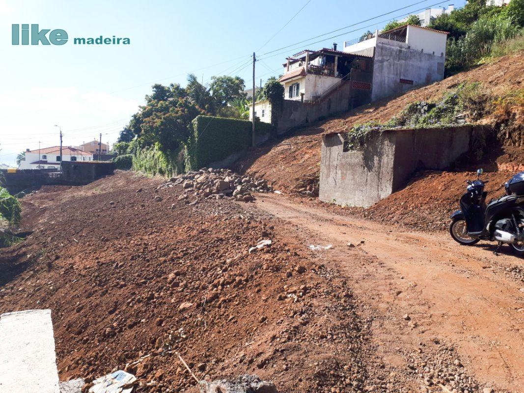 TERRENO SANTO ANTÓNIO