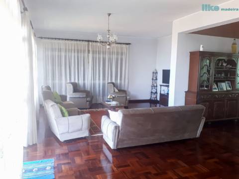 MORADIA T5 MONTE