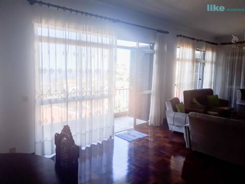 MORADIA T5 MONTE