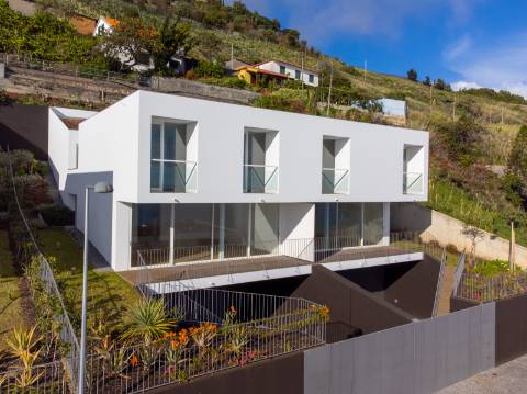 'CASAS BRANCAS'
