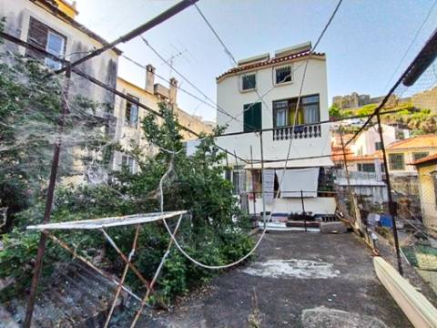 PRÉDIO FUNCHAL