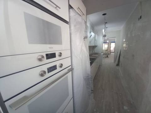 Apartamento T3 duplex, Costa da Caparica, Almada