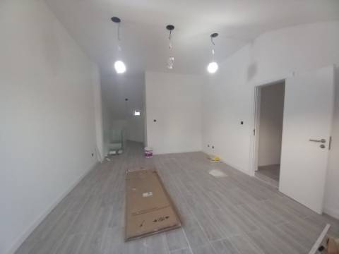 Apartamento T3 duplex, Costa da Caparica, Almada