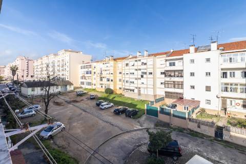 Apartamento T2+1, Bairro do Liceu, Setúbal
