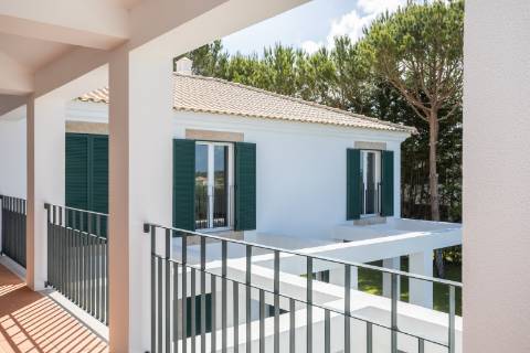 Moradia T6, Soltroia, Carvalhal