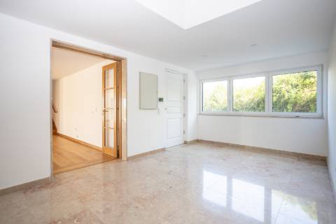 Moradia T6, Soltroia, Carvalhal