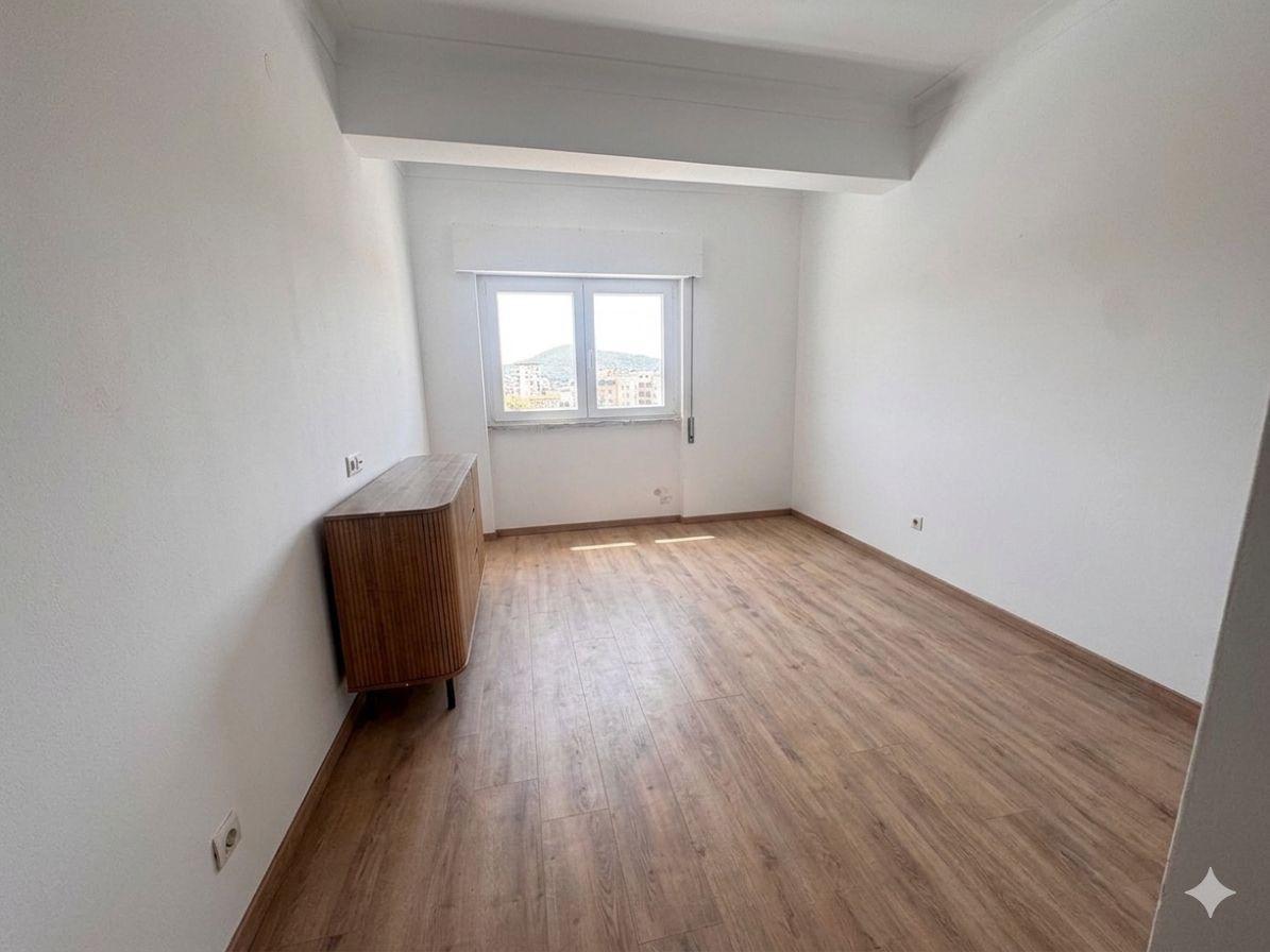 Apartamento t3 Praça de Portugal, Setubal