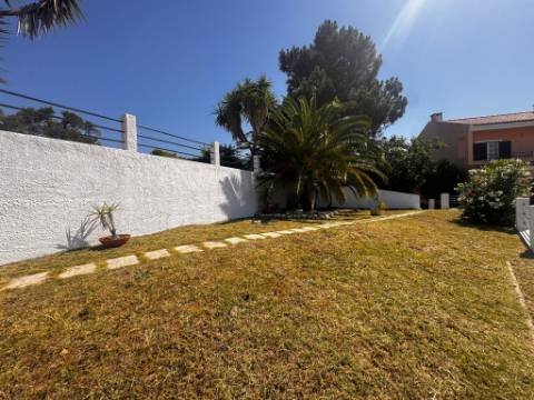 Moradia T4, Serralheira, Setúbal
