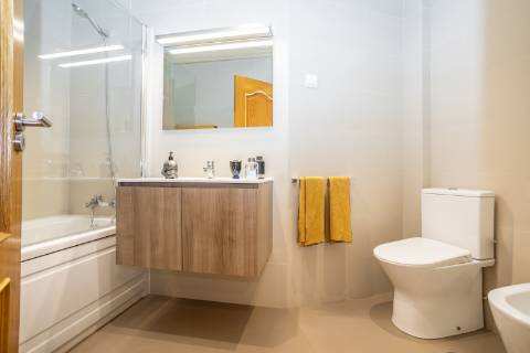 Apartamento T3 com garagem, Nova Azeda,Setúbal