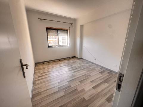 Apartamento t4 Monte Belo Norte ,Setúbal