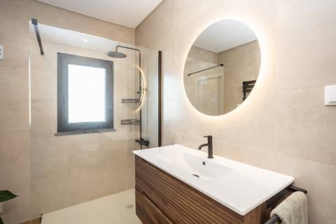 Moradia T4, Aires, Palmela
