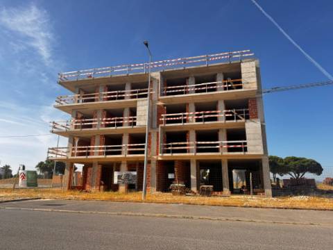 Apartamento T3, Novo, c/ parqueamento ,Pinhal Novo