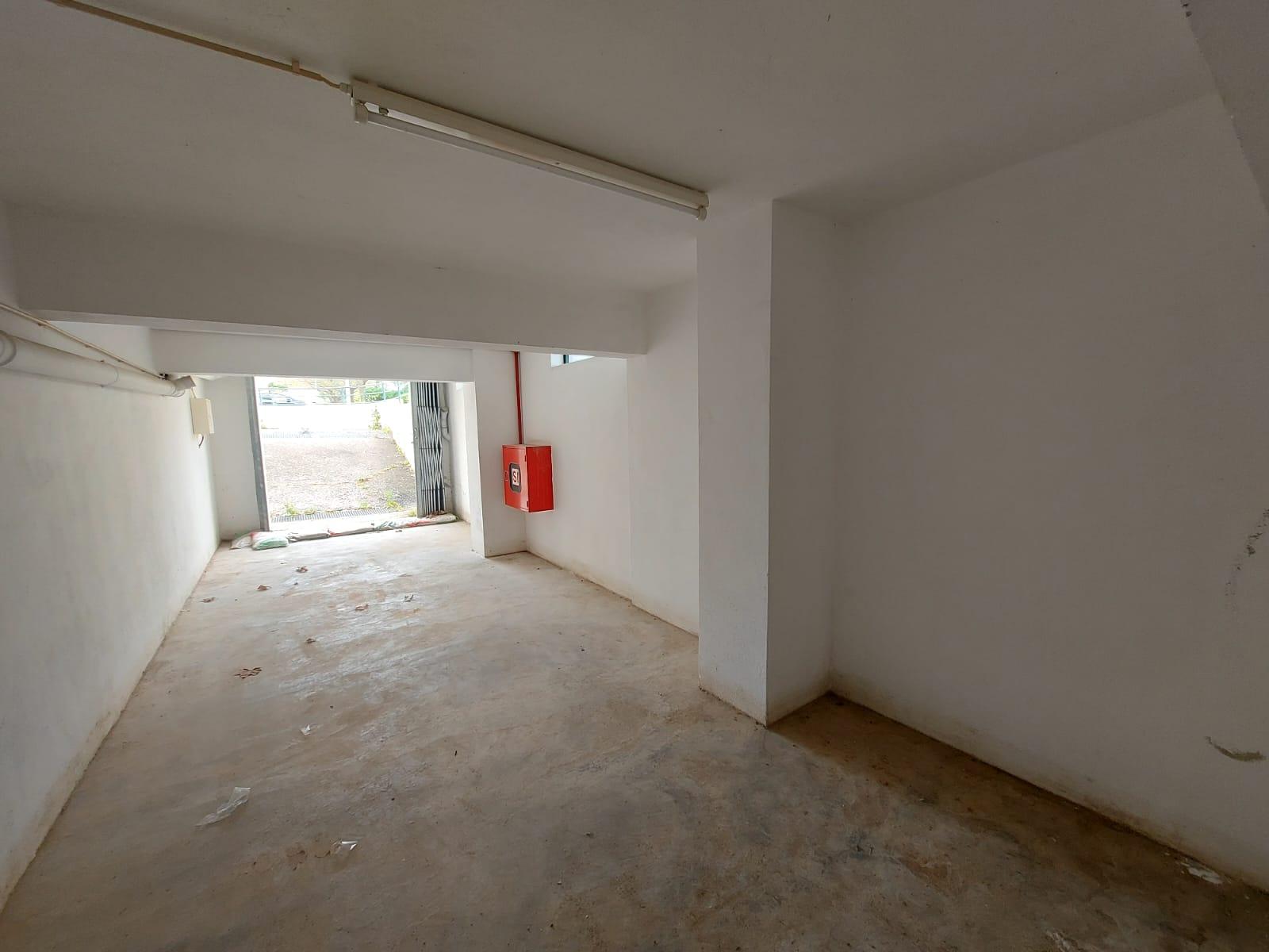 Garagem Urbisado, Setúbal