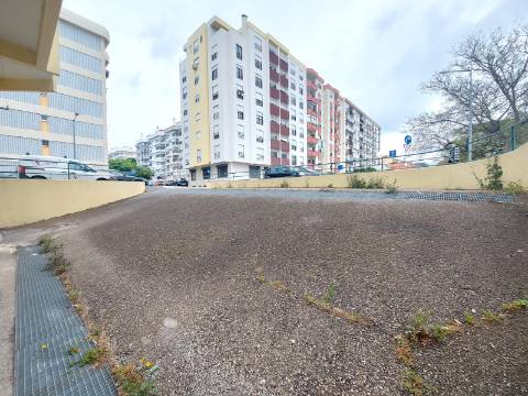 Garagem Urbisado, Setúbal