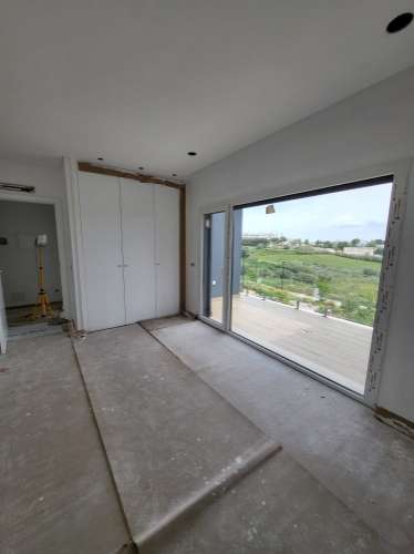 Moradia Geminada T4 Caparica Pera