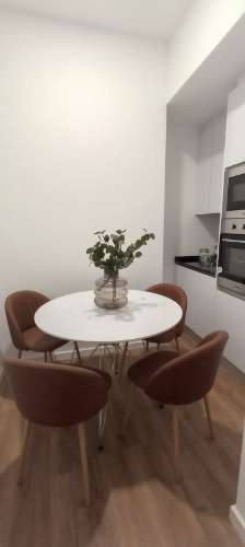 Apartamento T2 C Logradouro 10 m2 Benfica