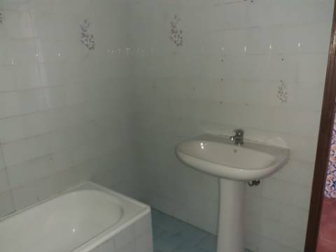Apartamento T2 no Laranjeiro.