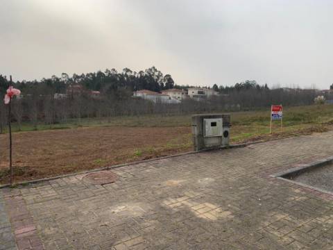 Terreno para Construção de Moradia no Vale das Figueiras