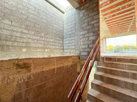 Moradia T4 de Luxo Isolada Disponível para Venda em Águeda