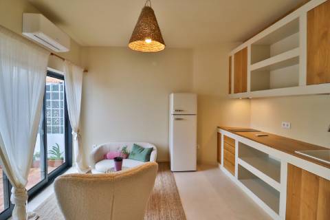 Prédio com 3 apartamentos independentes disponível para venda no centro de Águeda