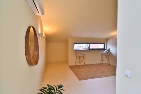 Prédio com 3 apartamentos independentes disponível para venda no centro de Águeda