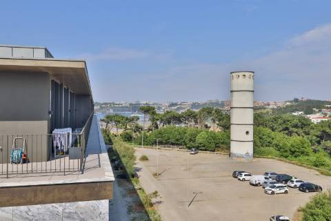 T3 Exclusivo no Último Piso com Terraço Panorâmico de 137 m² | Douro Atlântico III
