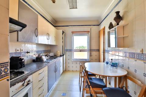 Apartamento T2 com Garagem Fechada | Recardães, Águeda
