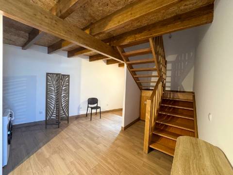 Apartamento recuperado com 2 quartos em Valongo do Vouga, Águeda para arrendamento