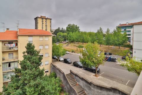 Apartamento T2 para venda no centro de Águeda