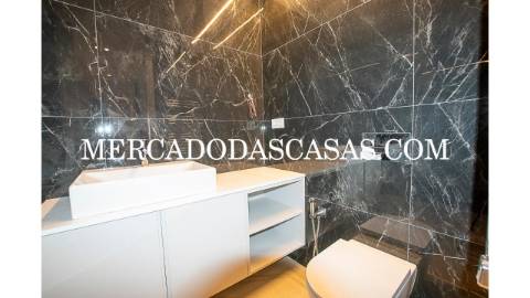Luxuoso Apartamento T2 em pleno coração da cidade...