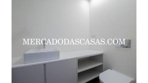 Luxuoso Apartamento T2 em pleno coração da cidade...