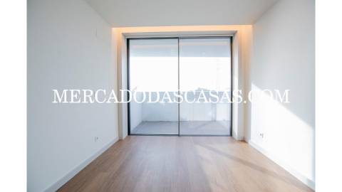 Luxuoso Apartamento T3 em pleno coração da cidade...
