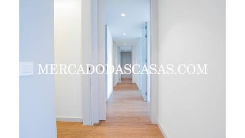 Luxuoso Apartamento T3 em pleno coração da cidade...