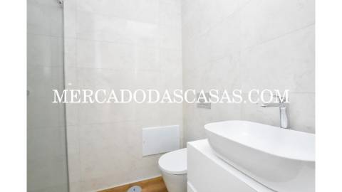 Apartamento T3 com Terraços – Primeira Linha de...
