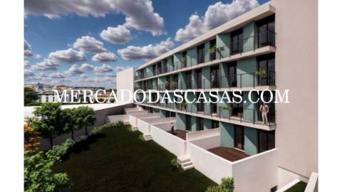 Apartamento Contemporâneo com Conforto e...