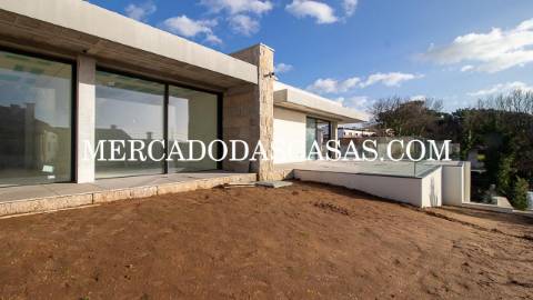 Fábrica do Papel: Onde o Oceano e a Modernidade...